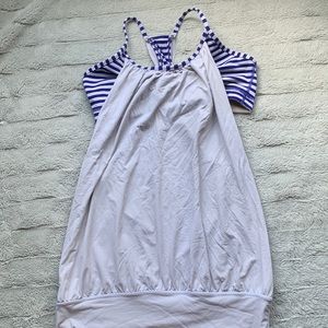 Lululemon size 6. Older no limits tank.